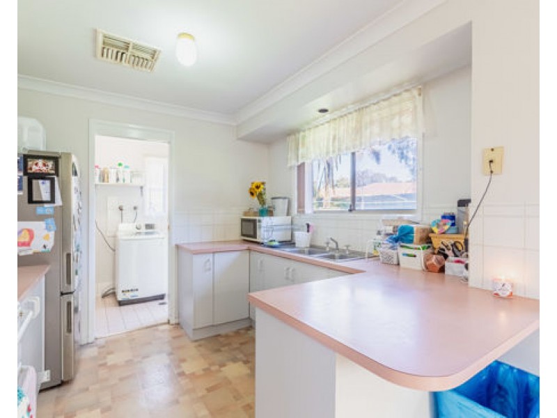 23 Howard Ave, Dubbo NSW 2830