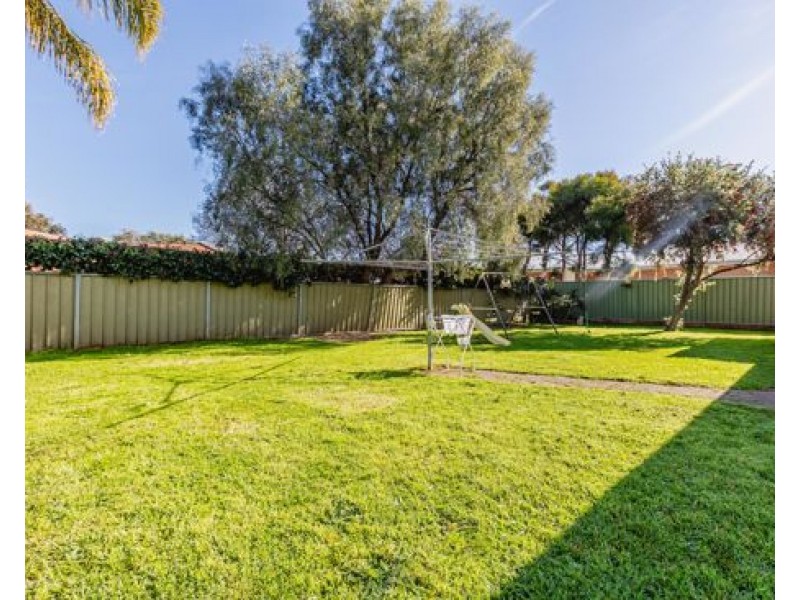 23 Howard Ave, Dubbo NSW 2830