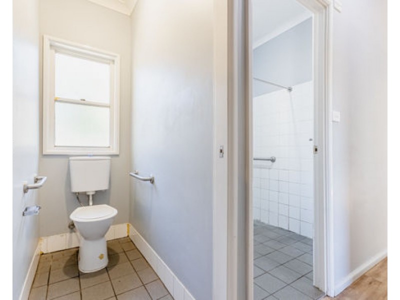 28 Fifth Avenue North, Narromine NSW 2821