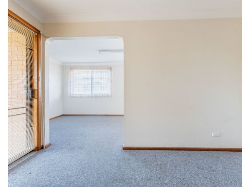 6/59 Whiteley Street, Wellington NSW 2820