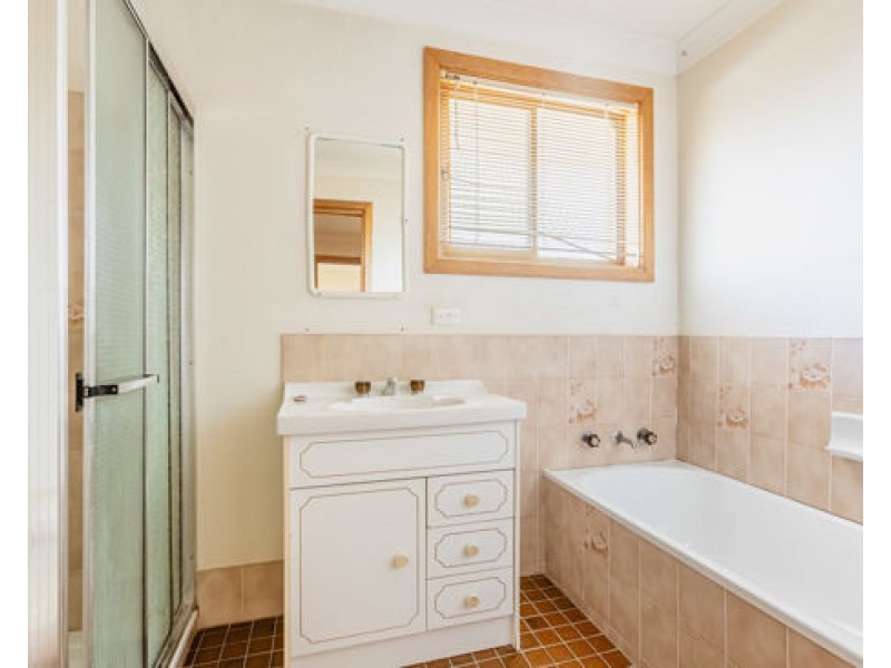 6/59 Whiteley Street, Wellington NSW 2820