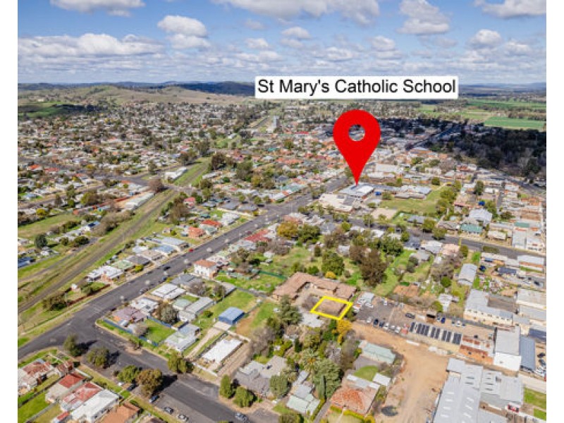 6/59 Whiteley Street, Wellington NSW 2820