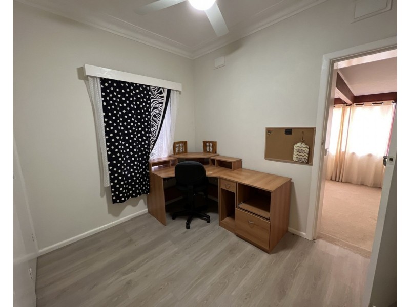 11 Arthur Street, Dubbo NSW 2830