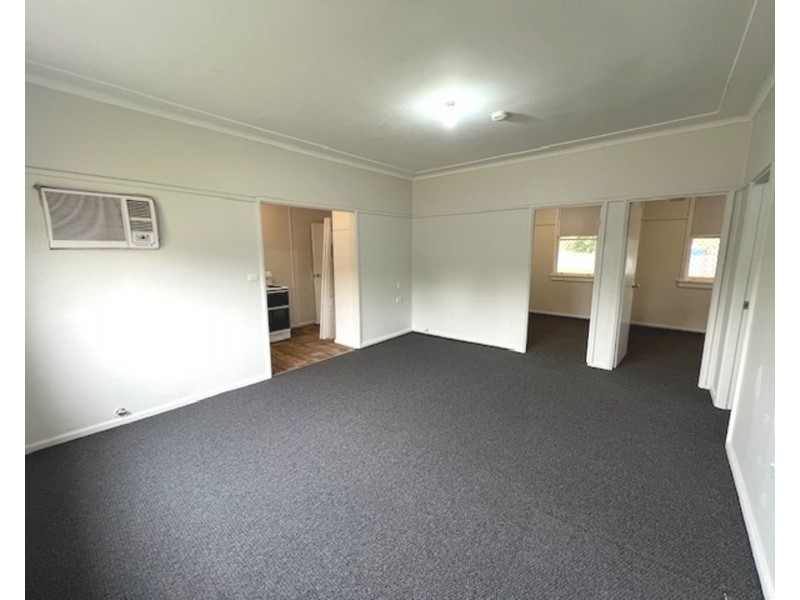11 Minore Road, Dubbo NSW 2830