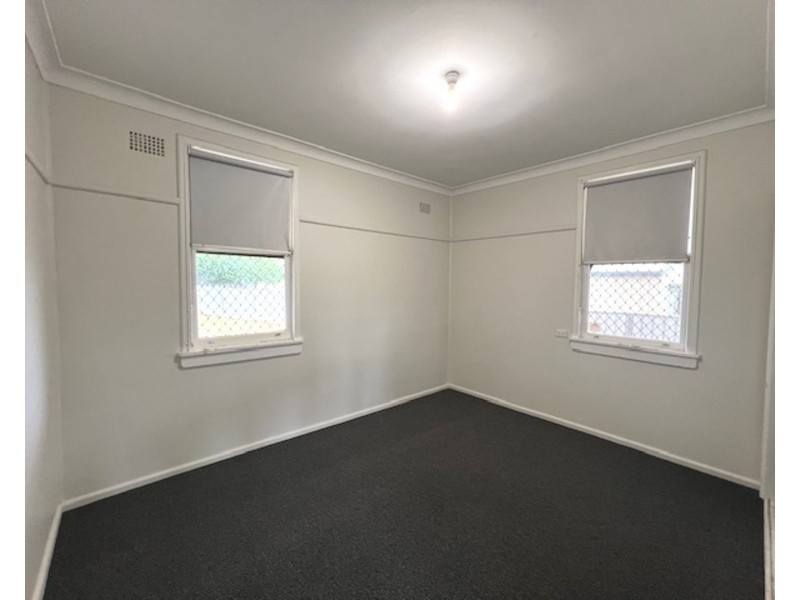 11 Minore Road, Dubbo NSW 2830