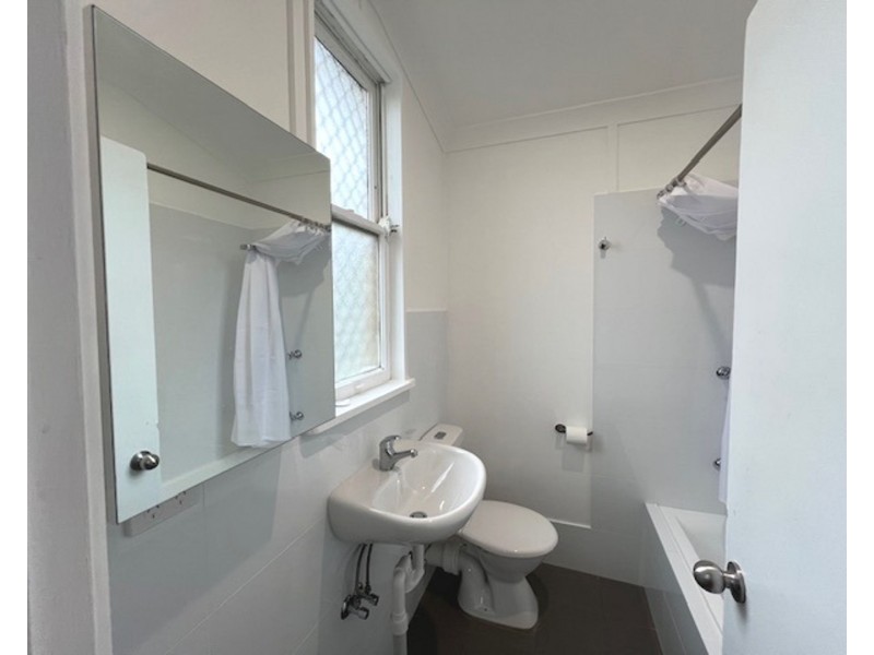 11 Minore Road, Dubbo NSW 2830