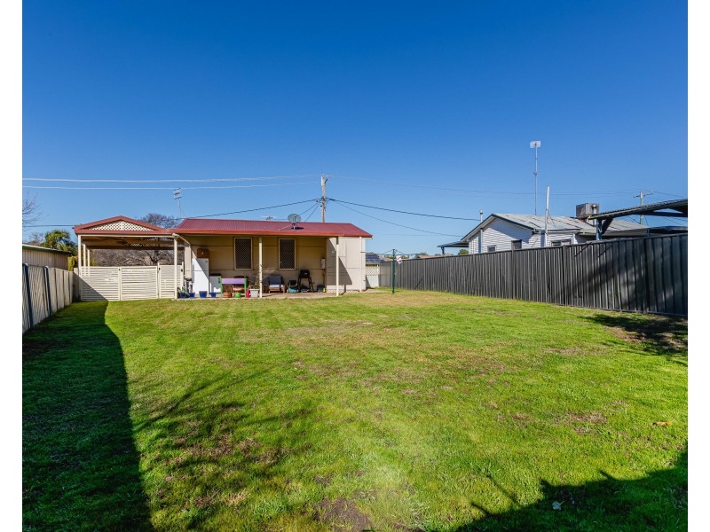 11 Minore Road, Dubbo NSW 2830