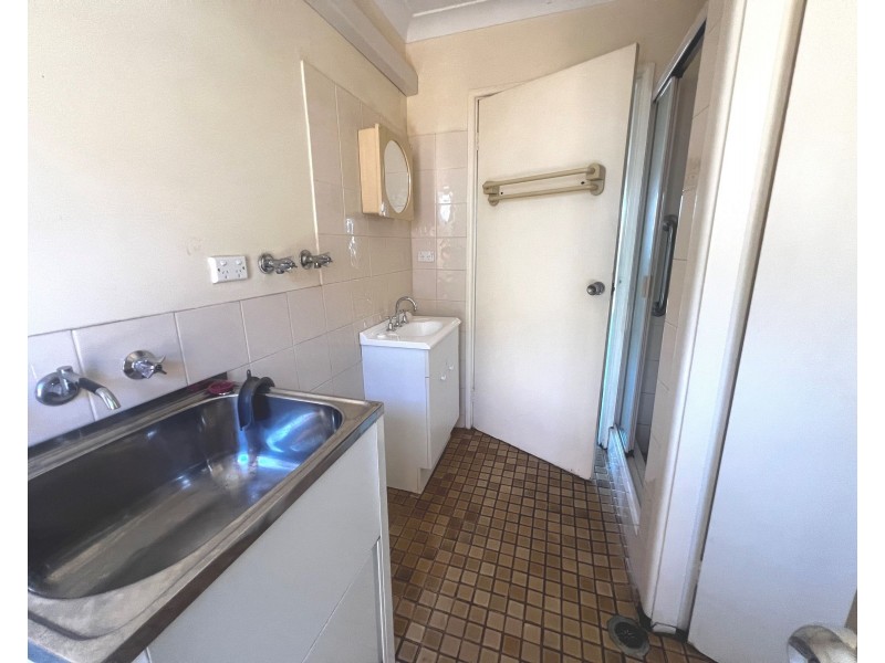 2/13 Elizabeth Street, Dubbo NSW 2830