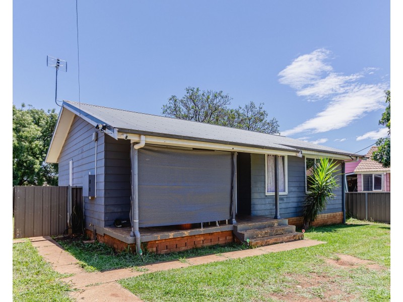 9 Braun Avenue, Dubbo NSW 2830