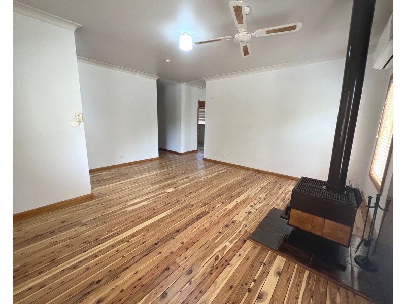 4 Light Place, Dubbo NSW 2830