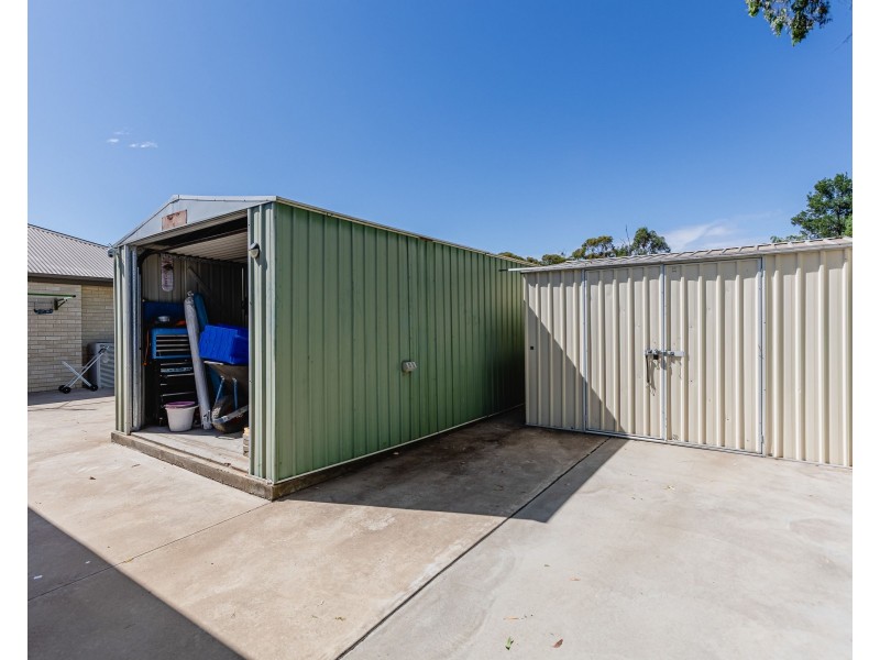 40 Cypress Point Drive, Dubbo NSW 2830