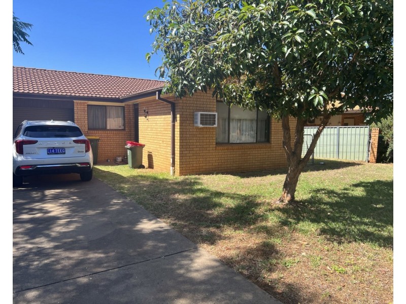 7a Springfield Way, Dubbo NSW 2830