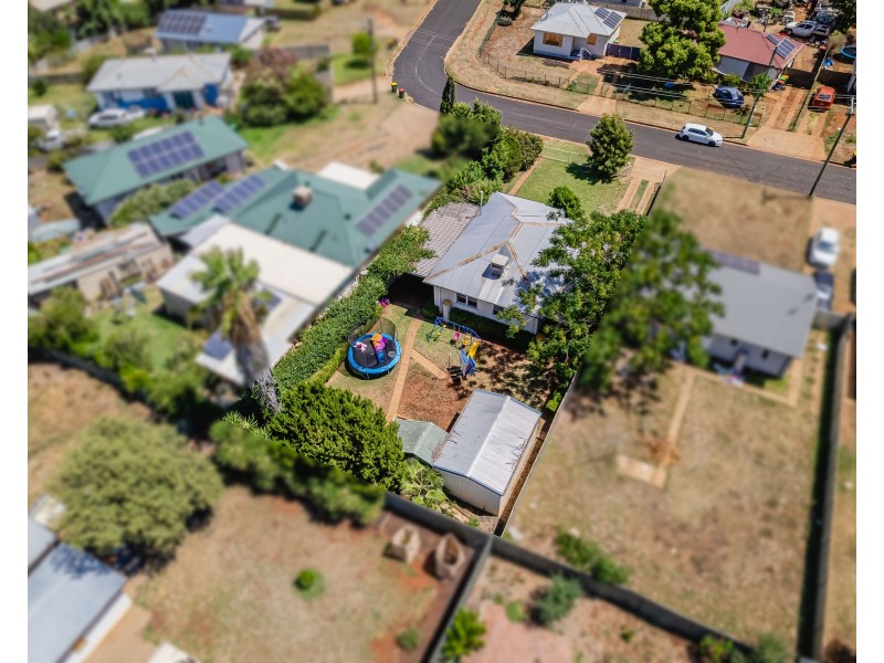 38 Leavers Street, Dubbo NSW 2830