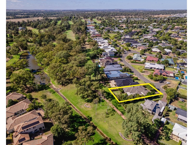 4 Turnberry Terrace, Dubbo NSW 2830