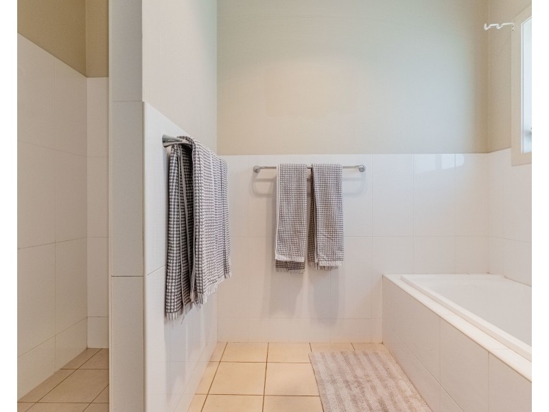 28R Bencubbin Drive, Dubbo NSW 2830