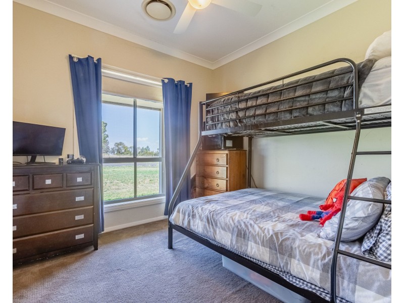 28R Bencubbin Drive, Dubbo NSW 2830