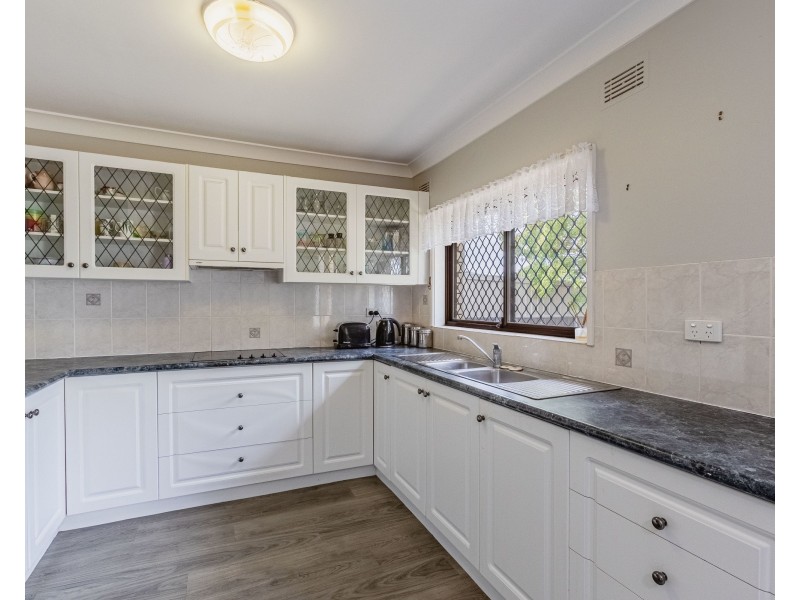 52 Howard Avenue, Dubbo NSW 2830