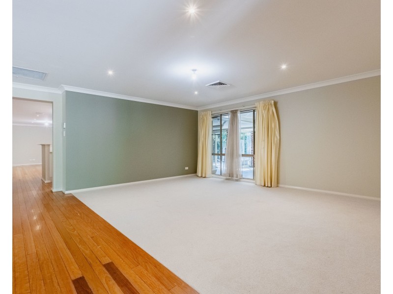 12 Lachlan Way, Dubbo NSW 2830