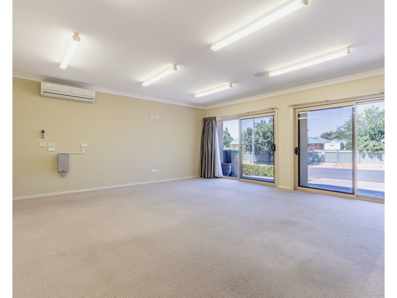 12 Lachlan Way, Dubbo NSW 2830