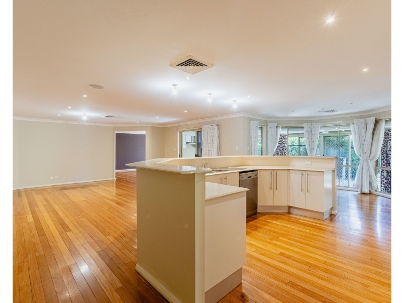 12 Lachlan Way, Dubbo NSW 2830