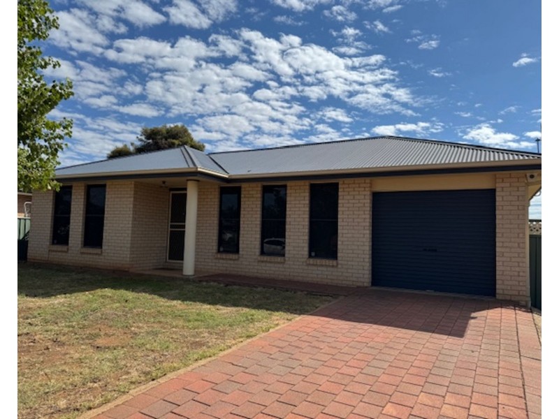 49 Meadowbank Drive, Dubbo NSW 2830