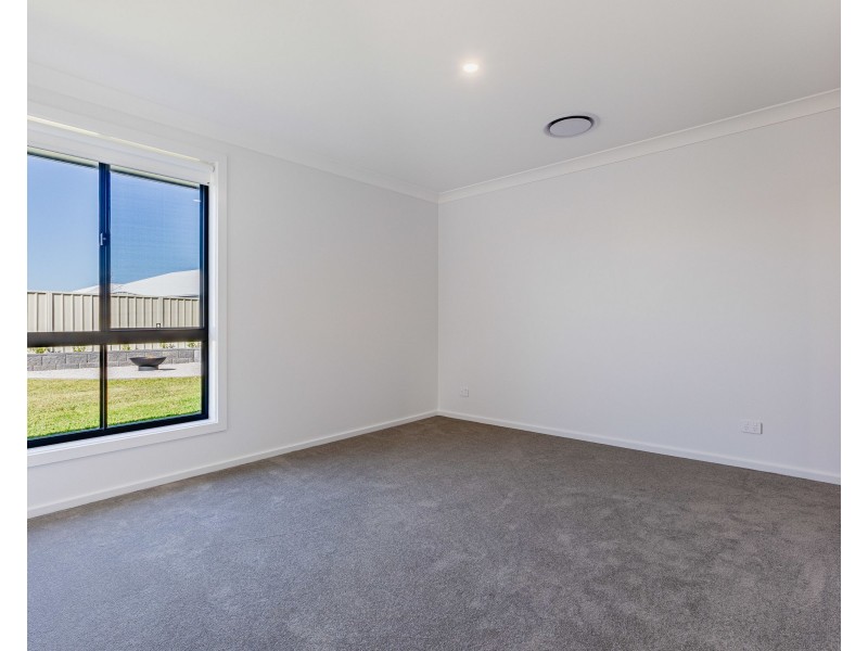 25A Tweed Place, Dubbo NSW 2830