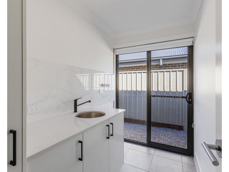 25B Tweed Place, Dubbo NSW 2830
