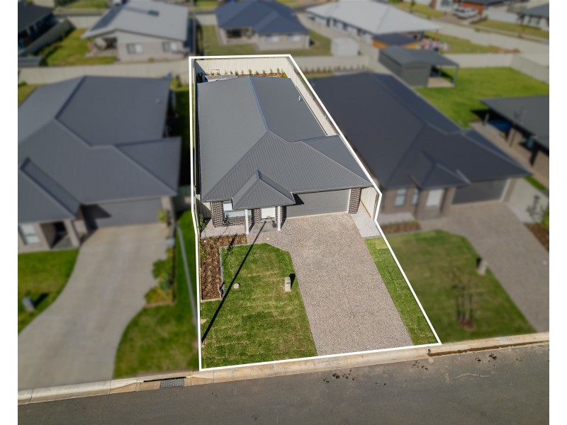25B Tweed Place, Dubbo NSW 2830