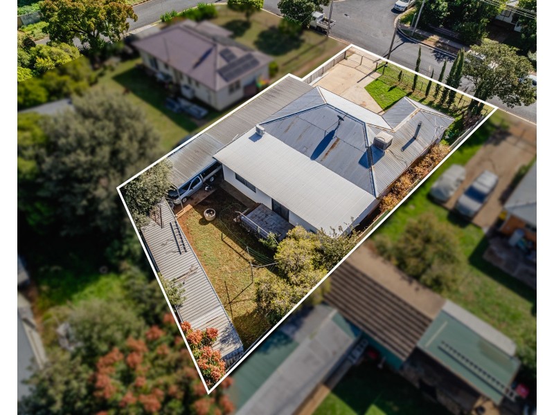 2 Wattle Street, Dubbo NSW 2830