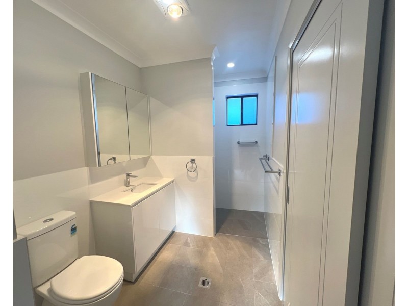 75 Magnolia Boulevard, Dubbo NSW 2830