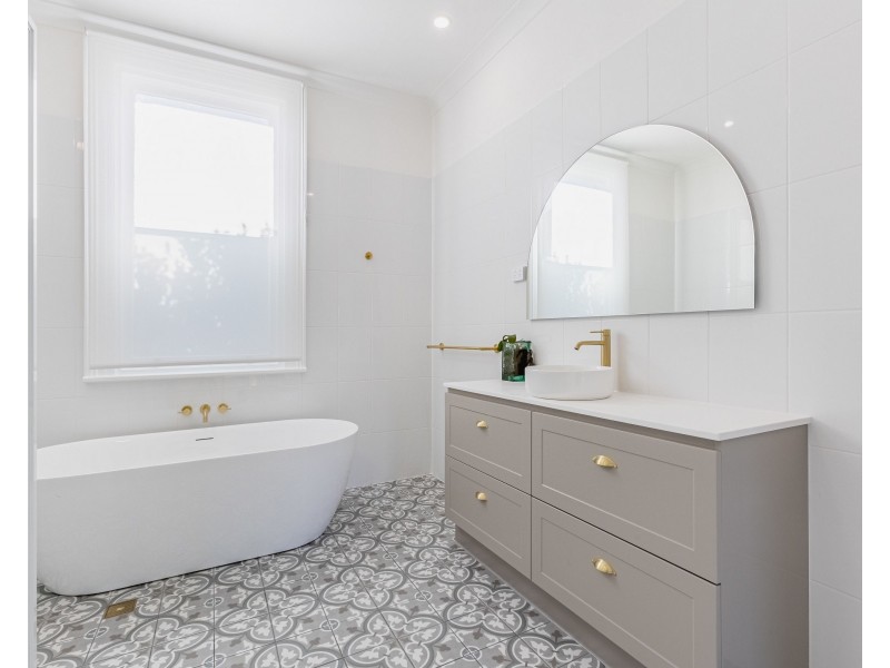 147 Gipps Street, Dubbo NSW 2830