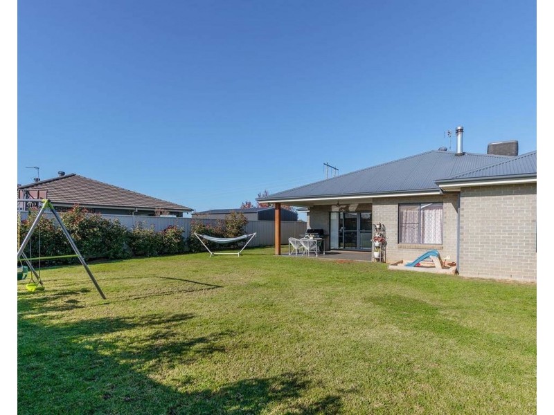 3 Tweed Place, Dubbo NSW 2830