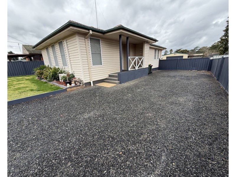 2 Wilkins Street, Dubbo NSW 2830