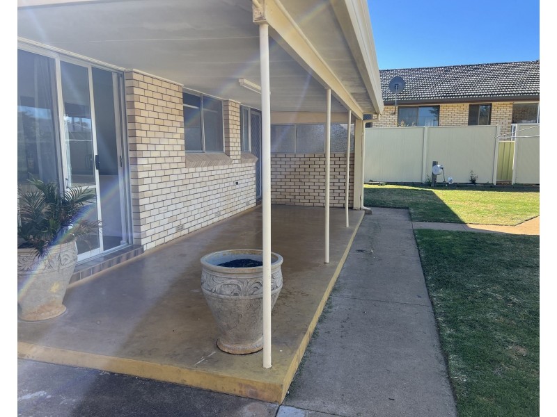 4 Keane Avenue, Dubbo NSW 2830