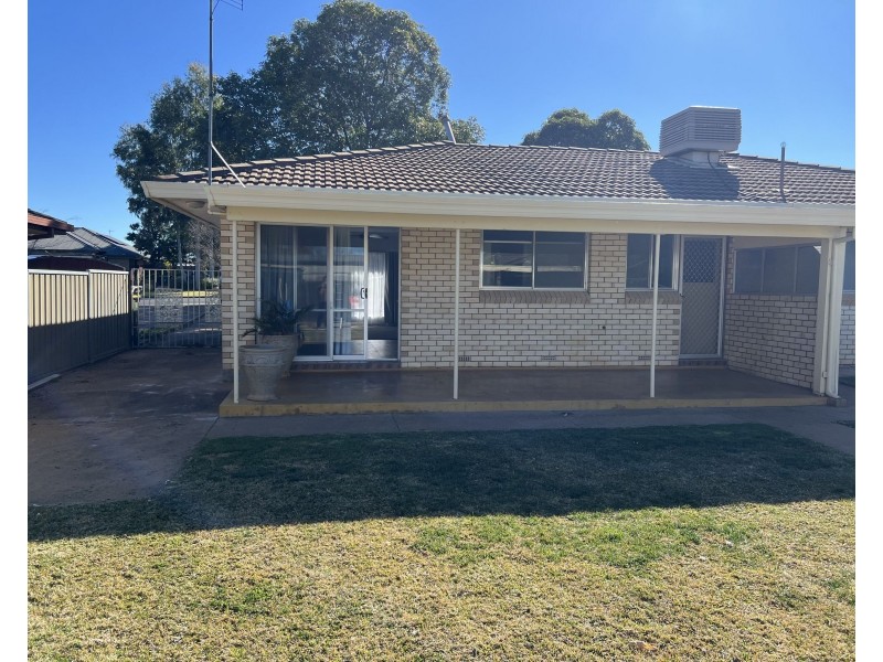 4 Keane Avenue, Dubbo NSW 2830