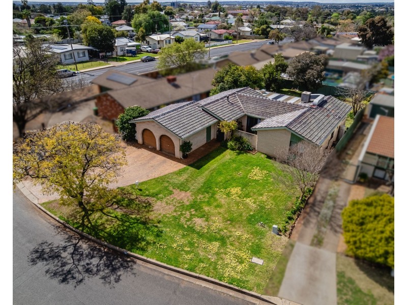 4 Hazelwood Drive, Dubbo NSW 2830