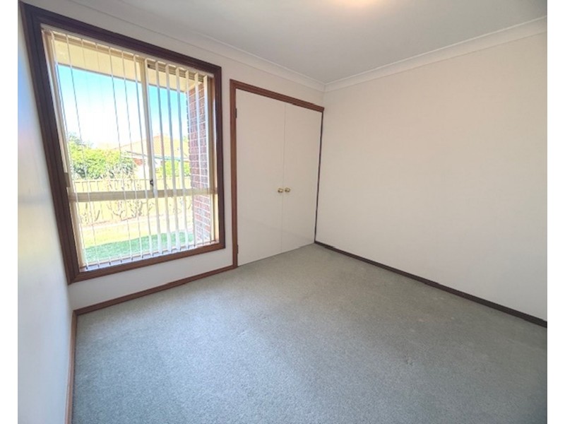 2 Paul McLean Place, Dubbo NSW 2830
