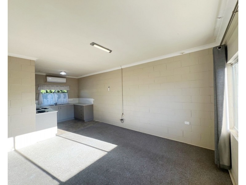 2/23 Elizabeth Street, Dubbo NSW 2830