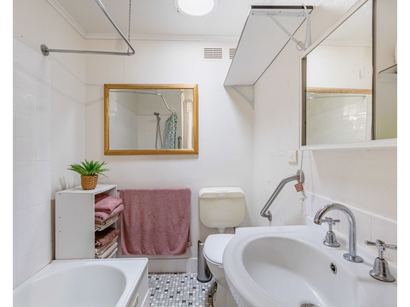 12 Houston Drive, Dubbo NSW 2830
