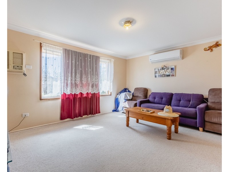 2/33 Springfield Way, Dubbo NSW 2830