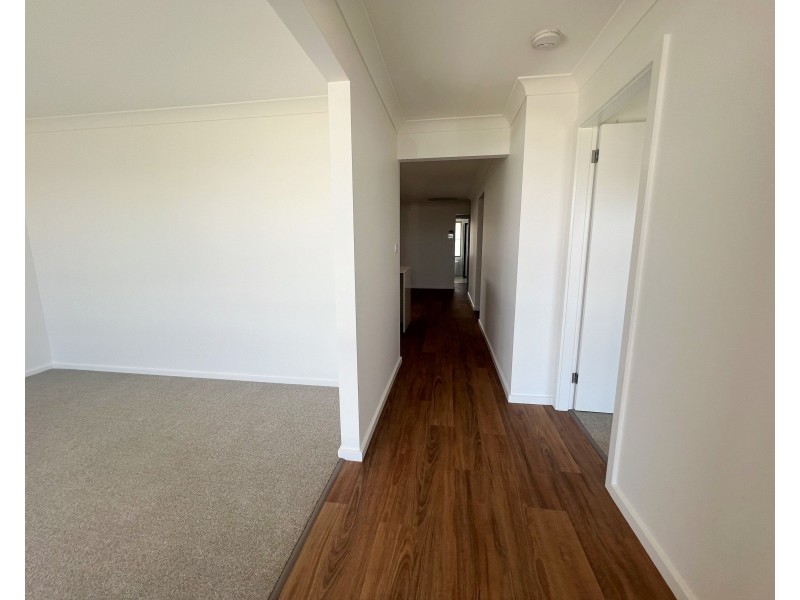 25 Chrisbrook Terrace, Dubbo NSW 2830