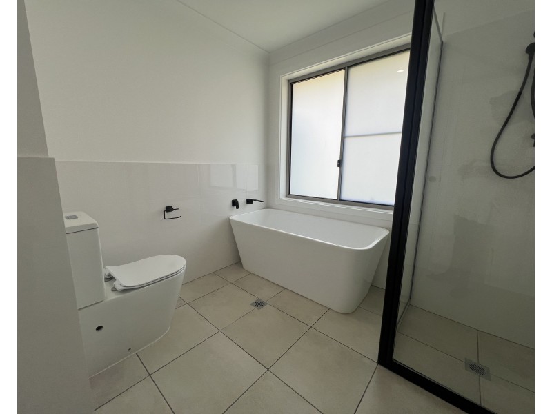 25 Chrisbrook Terrace, Dubbo NSW 2830