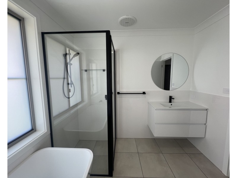 25 Chrisbrook Terrace, Dubbo NSW 2830