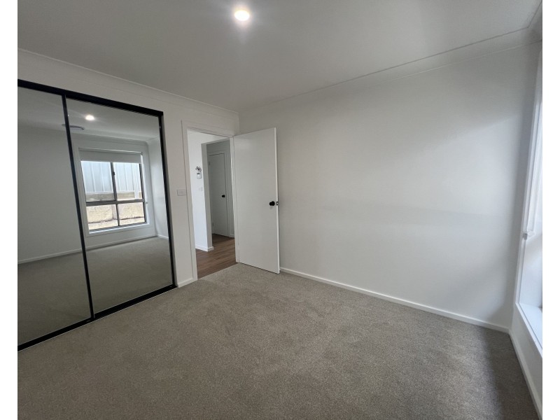 25 Chrisbrook Terrace, Dubbo NSW 2830