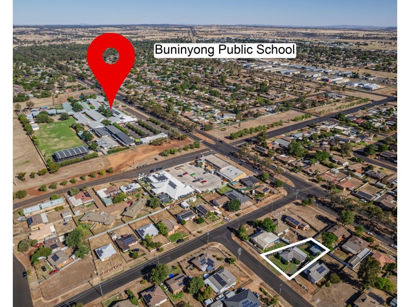 17 Houston Drive, Dubbo NSW 2830