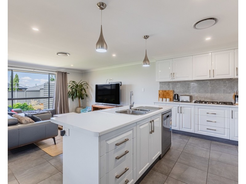 8 Marine Court, Dubbo NSW 2830