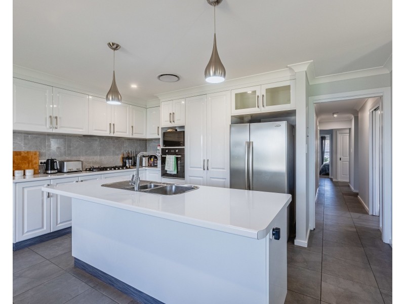 8 Marine Court, Dubbo NSW 2830