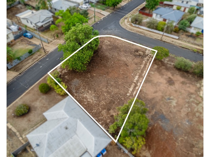 12 Wattle Street, Dubbo NSW 2830