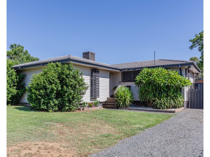 17 Houston Drive, Dubbo NSW 2830