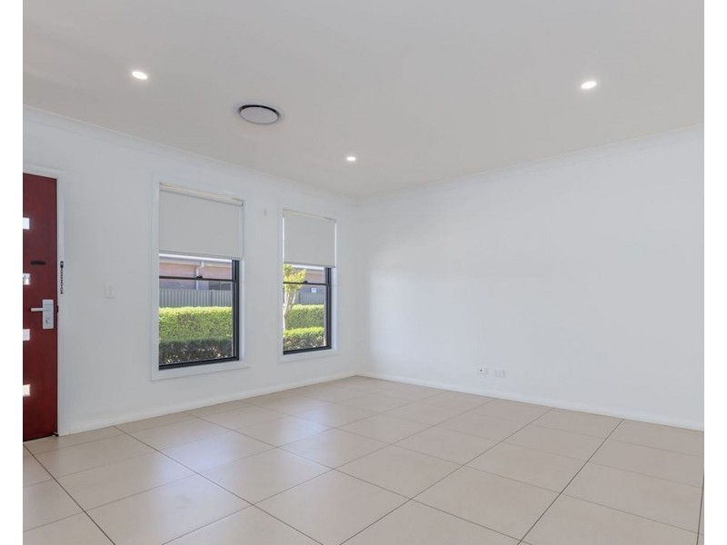 18 Fountain Circuit, Dubbo NSW 2830